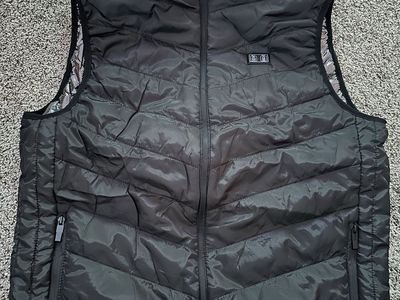 BZGG Unisex 3XL Black Heated Puffer Gilet - USB Powered