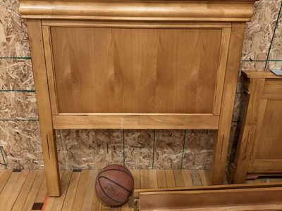 Traditional Solid Twin Size Trundle Wood Bed Frame with Headboard, Footboard, and Side Rails