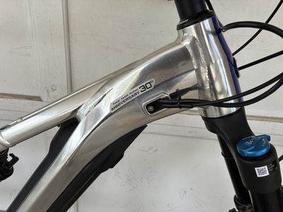 Collectors Ebike NEW-2024 Yamaha YDX-MORO 07 SPECIAL EDITION-Medium Frame