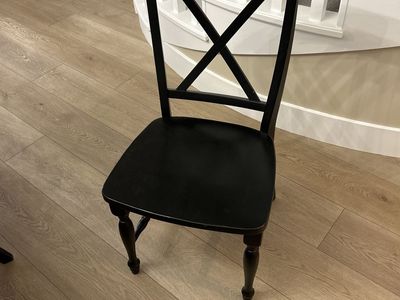 7 Black Wooden Dining Chair with X-Back Design - Sturdy and Stylish Seating