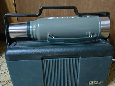 Stanley Winward Thermos and cooler, lunch box