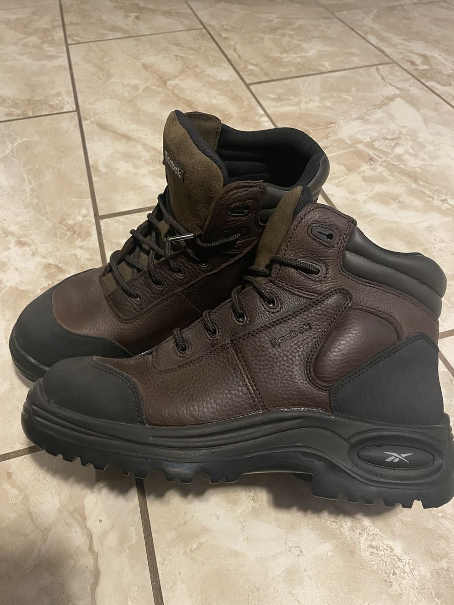 Men’s Reebok work boots