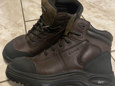 Men’s Reebok work boots
