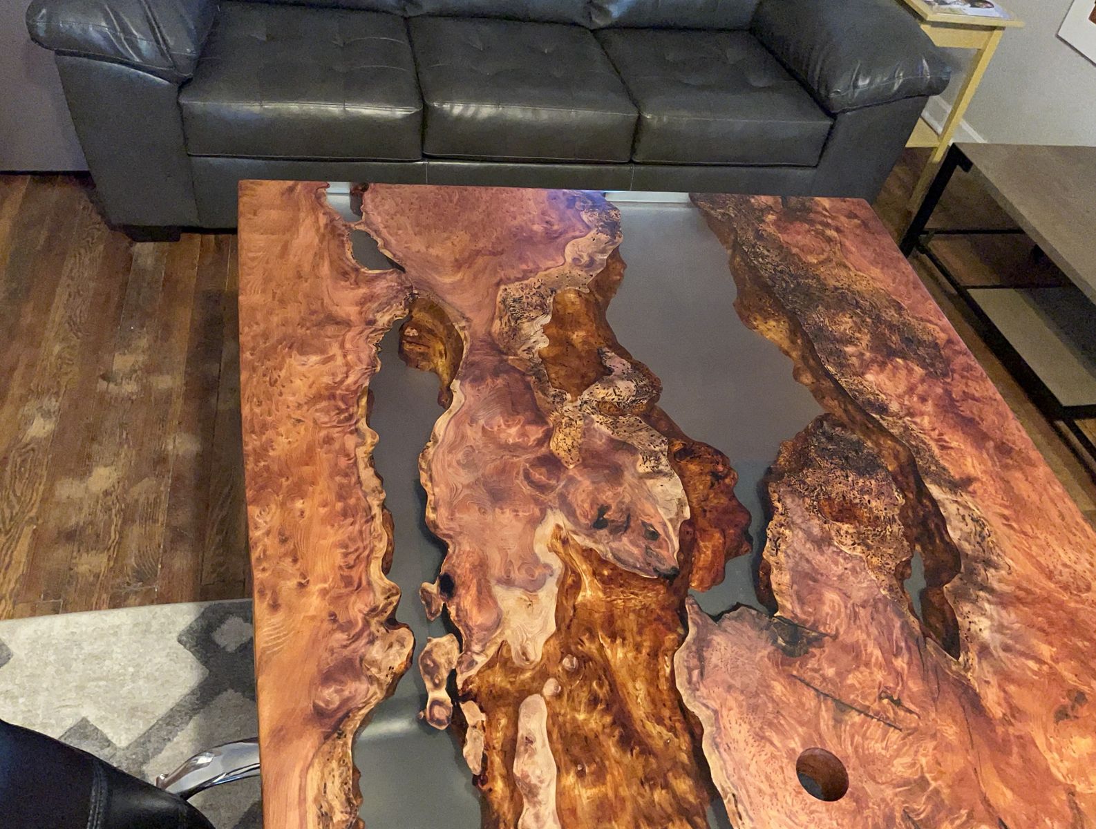 Main image 4