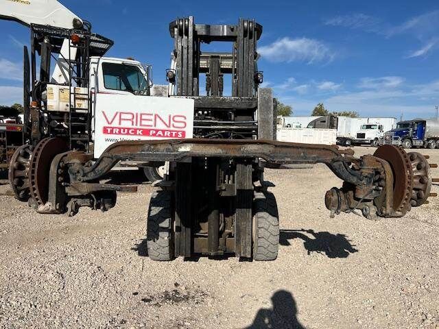 Eaton E1202I Front Axle Assembly