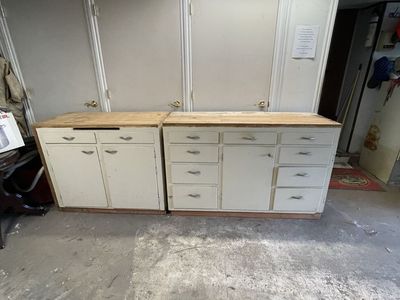 Cabinets vintage