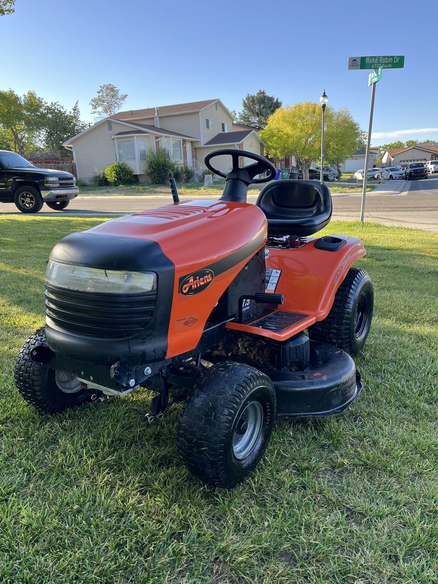 Ariens Riding Lawnmower