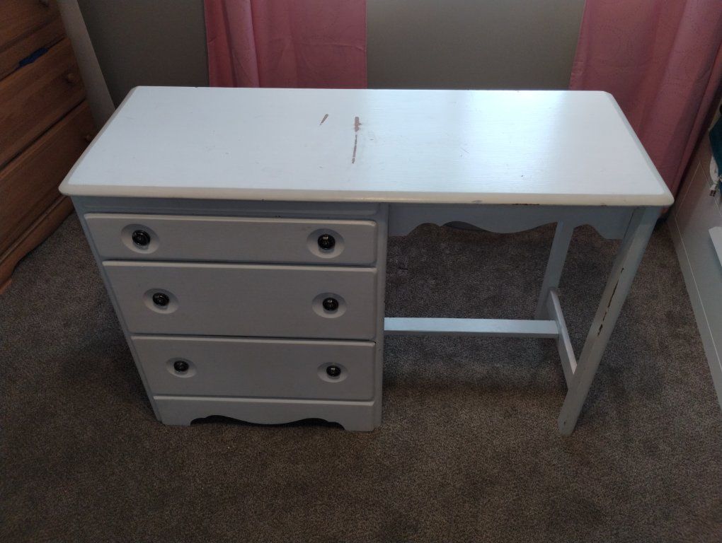 White Desk with 3 Drawers
