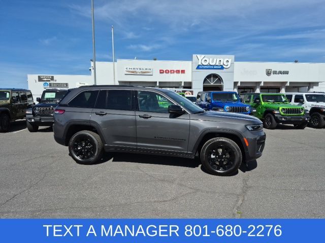 2026 Jeep Grand Cherokee Altitude