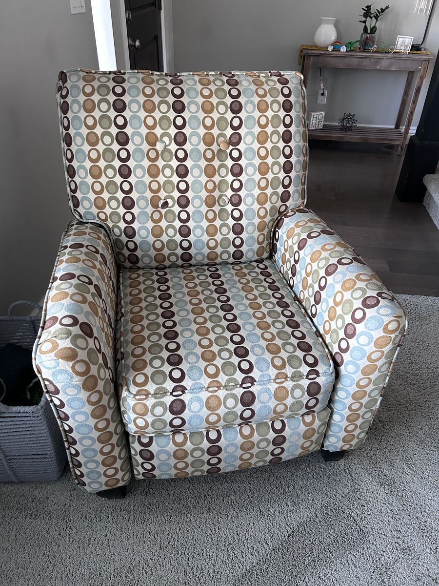 Clean, Like New Recliner