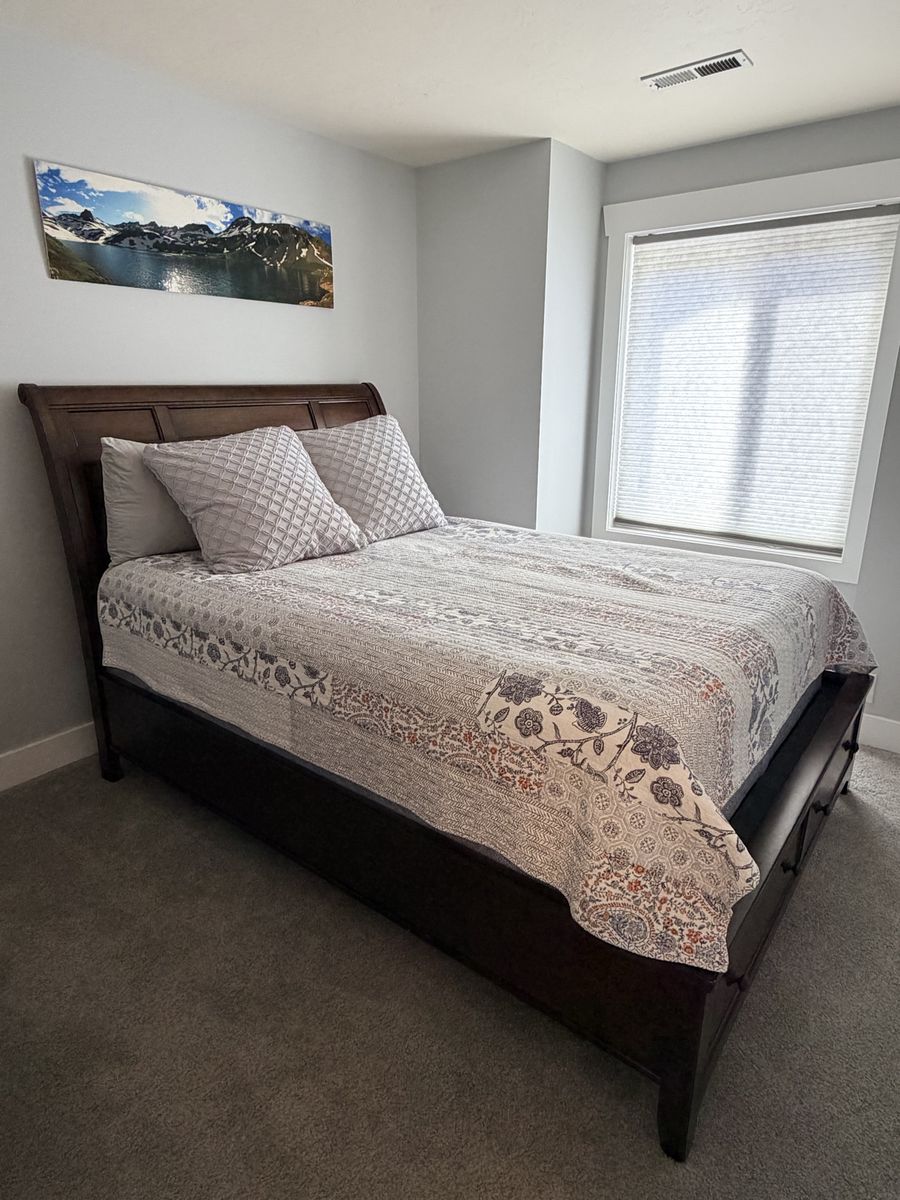 Queen Dark Wood Sleigh Bed Frame with Storage Drawers & Slats - Excellent Condition