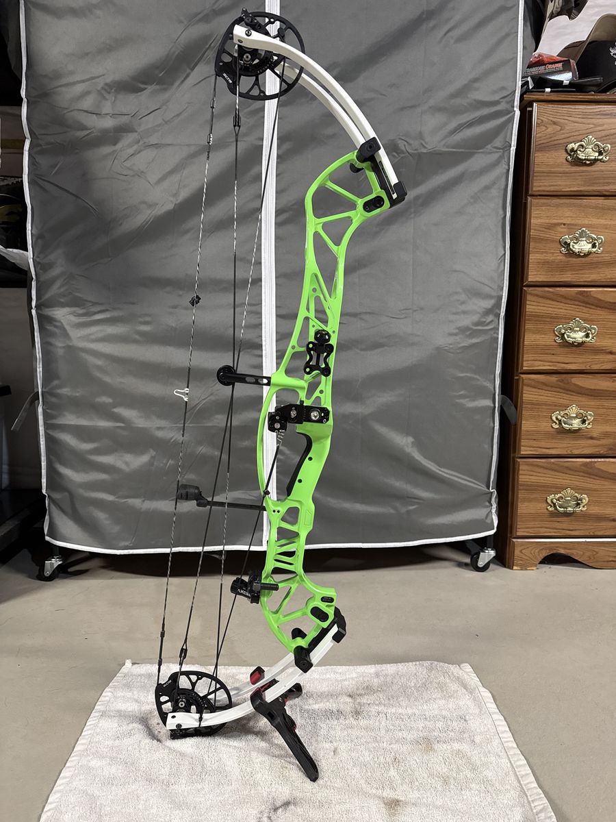 Hoyt Concept X