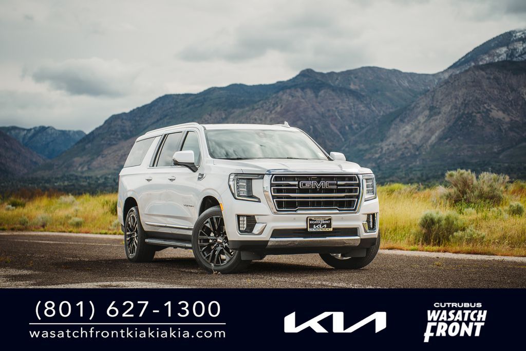 2022 GMC Yukon XL SLT