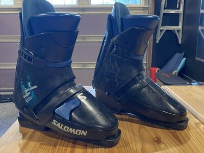 Ski Boots (27.0)