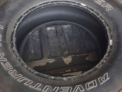 Cooper adventurer h/t 275 65 18 tire.