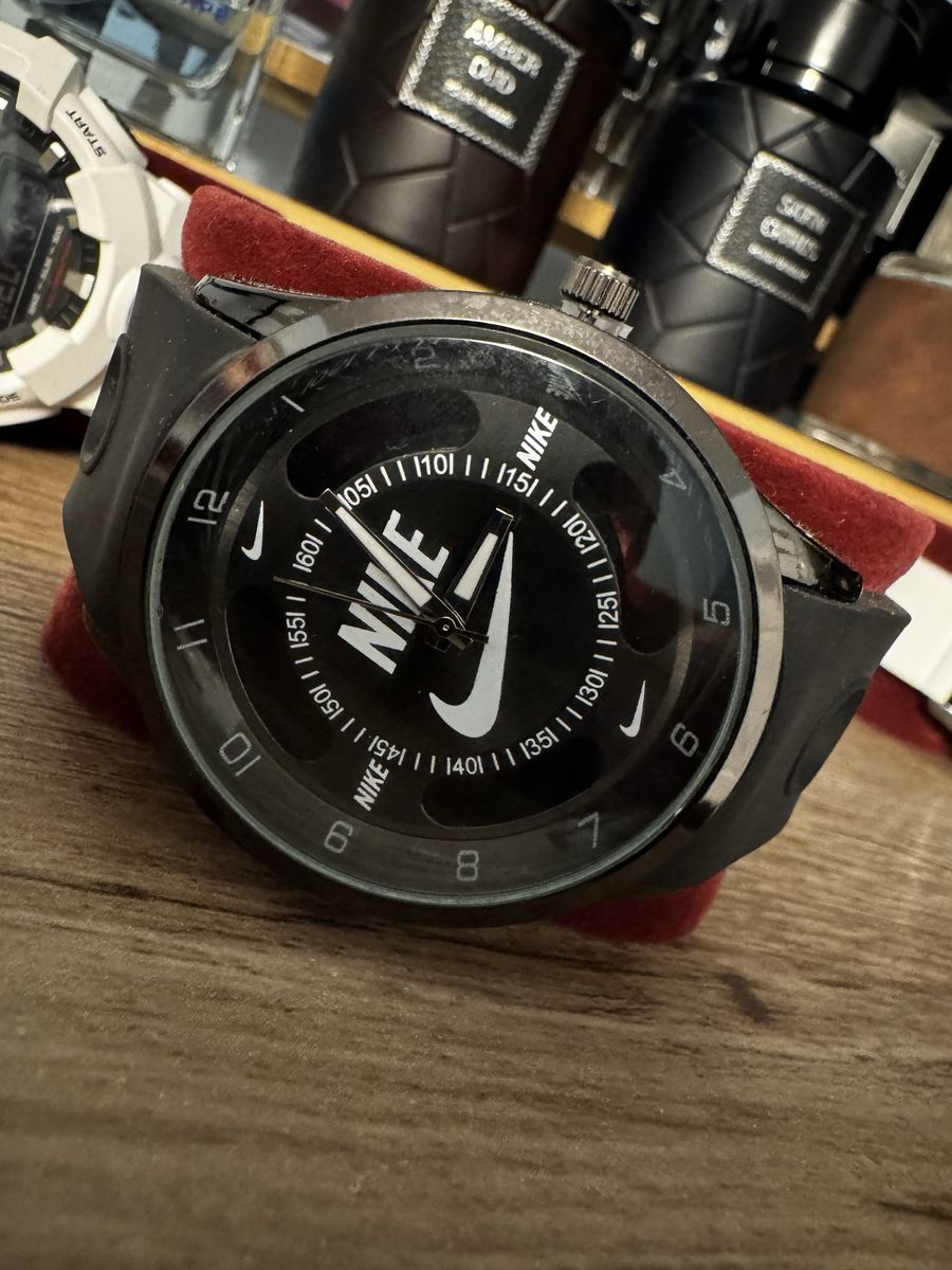 Nike Black Analog Wristwatch with Rubber Strap