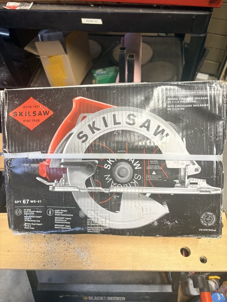 Skilsaw 7 1/4 Circular Saw
