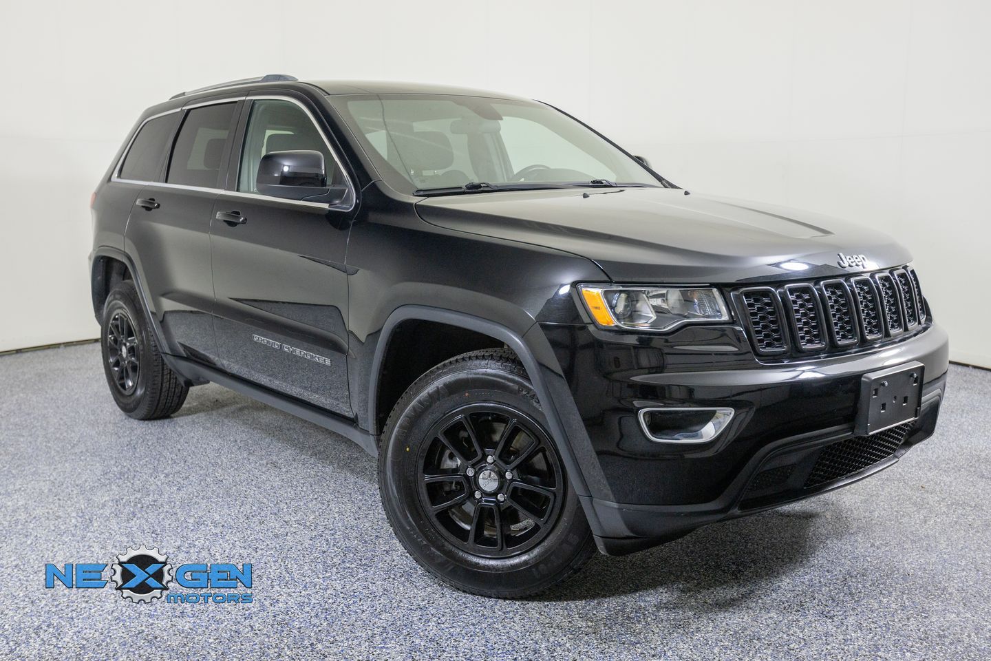 2019 Jeep Grand Cherokee Laredo E