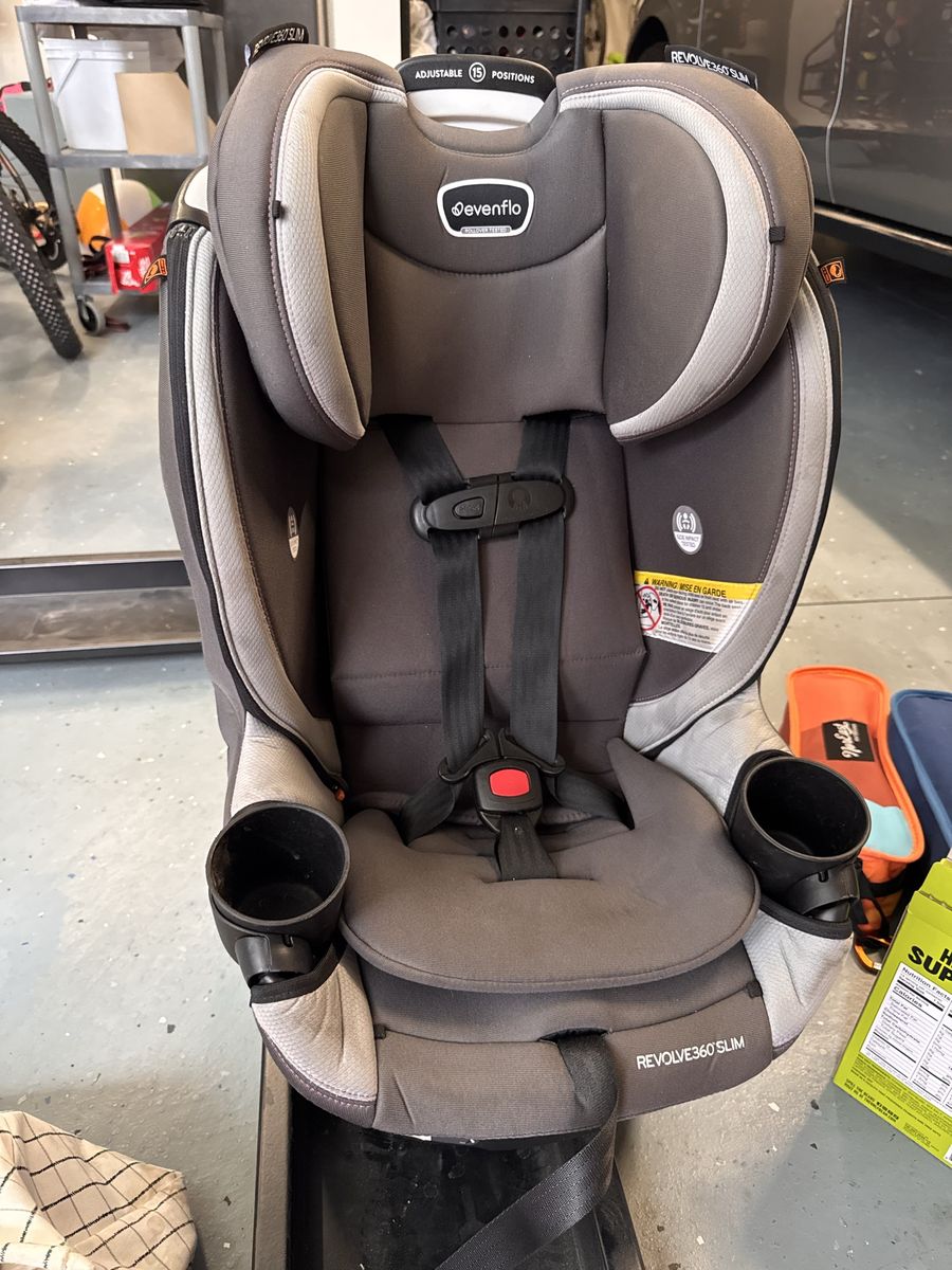 Evenflo Revolve360 Slim Car Seat Grey/Silver