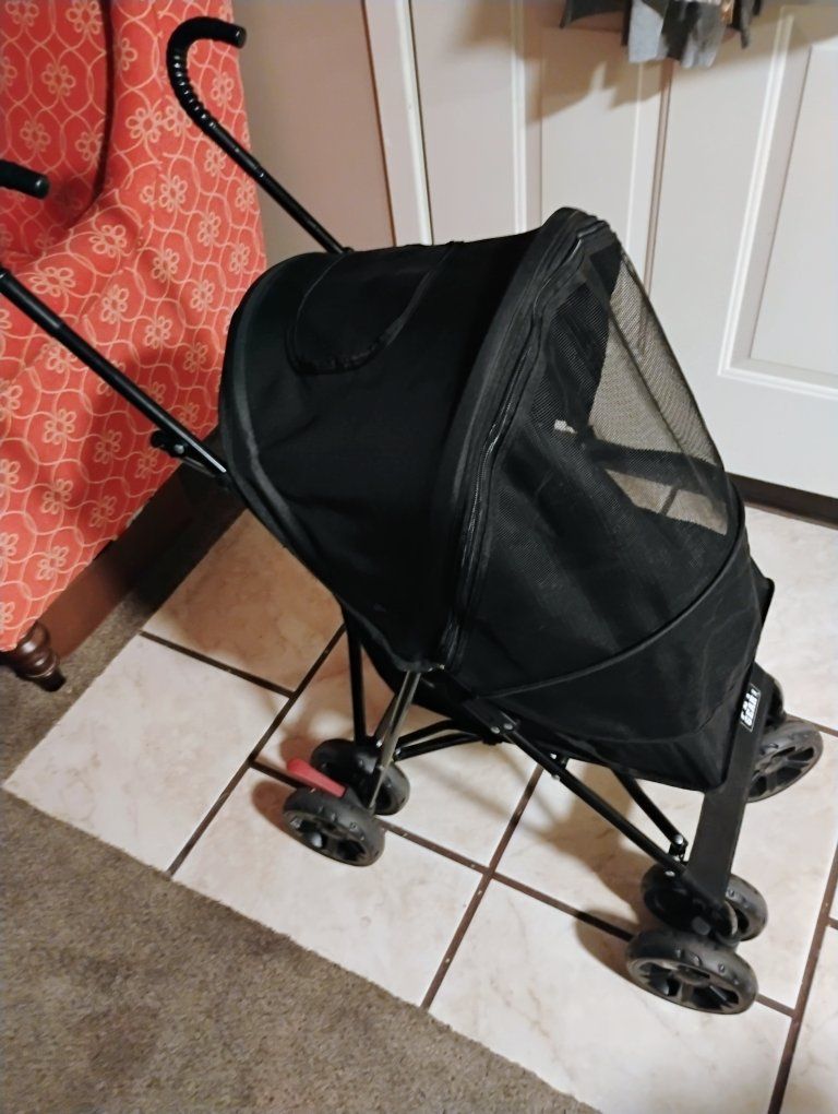 Pet Stroller for Small Dogs/Cats - Black
