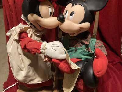 Vintage Santa’s Best Mickey & Minnie Mouse Animated Christmas Decor Disney