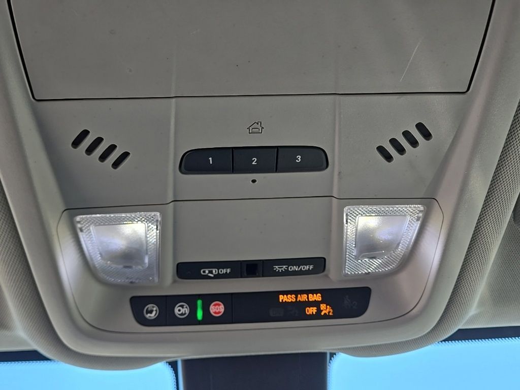 Main image 33