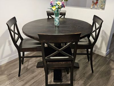 Solid Wood Round Table w/ 4 Chairs