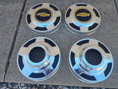 CHEVY K10 K20 HUBCAPS SQUARE BODY 4X4