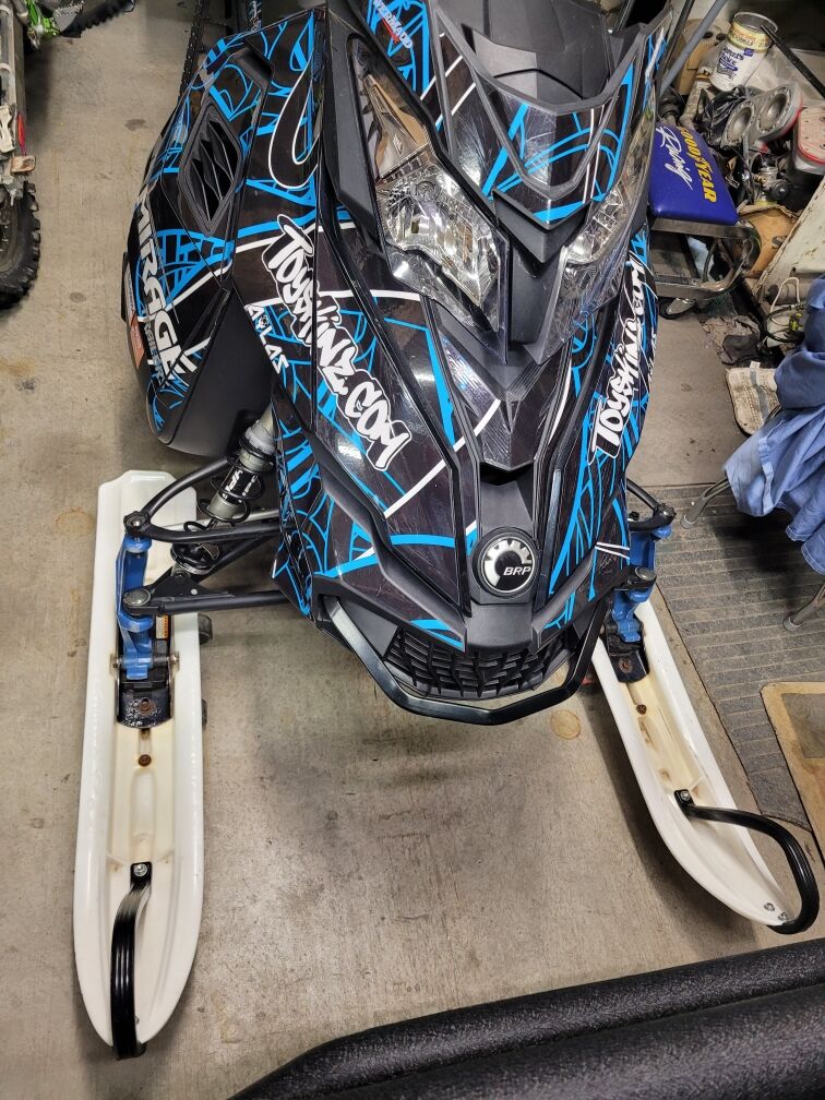 2014 Ski-Doo Summit 800etec