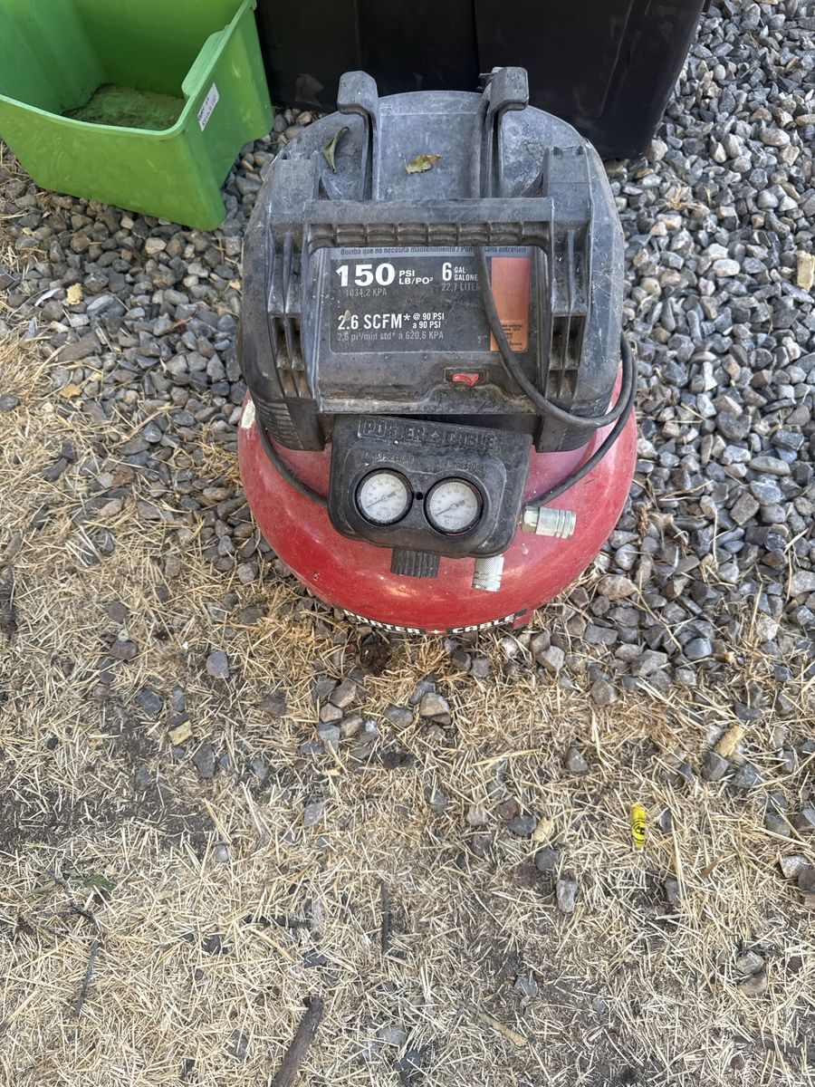 Porter-Cable 6 Gallon 150 PSI Pancake Air Compressor
