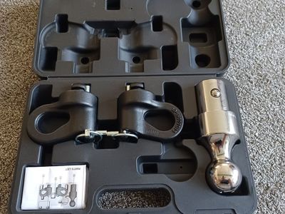 GM Gooseneck Ball Set