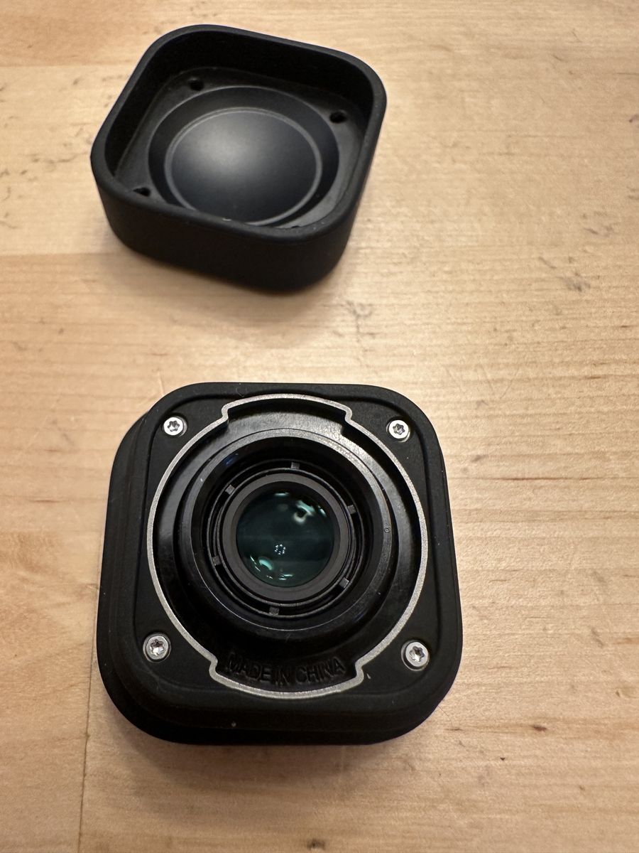 Main image 3