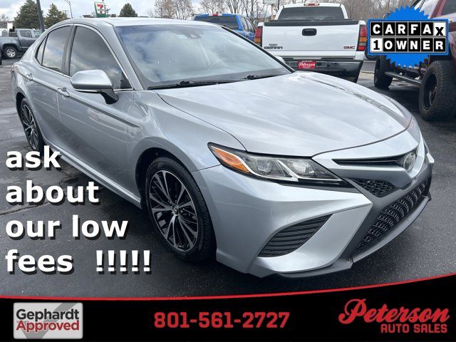 2019 TOYOTA CAMRY SE