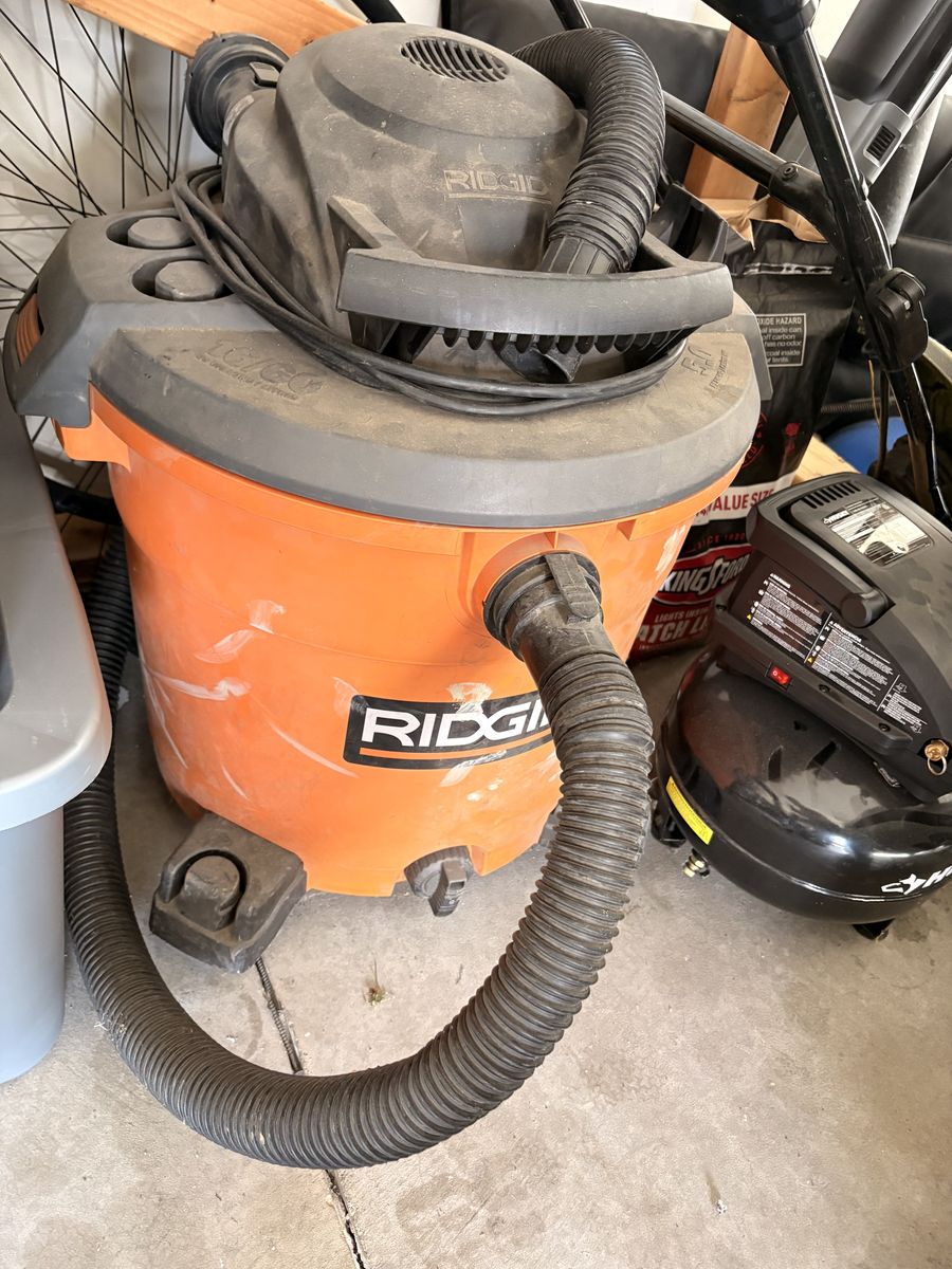 Ridgid Shop vac