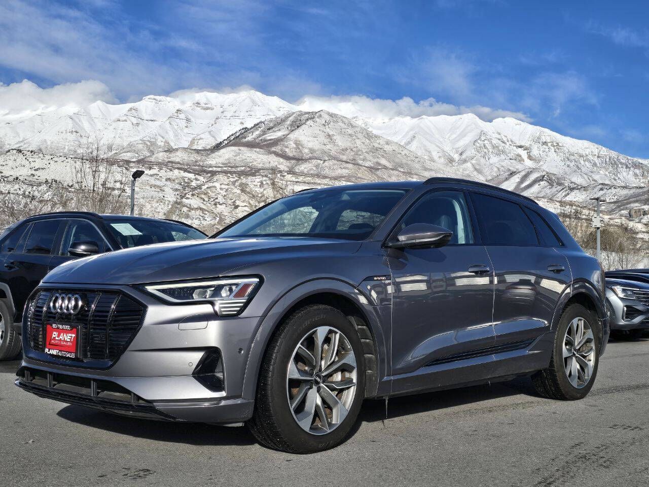 2021 Audi e-tron SUV quattro Premium Plus