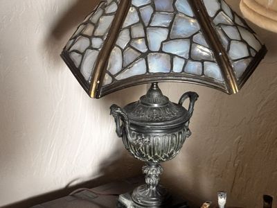 Vintage Tiffany-Style Slag Glass Mosaic Table Lamp with Ornate Metal Urn Base