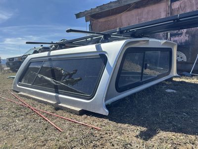 Century 6.5 foot camper shell