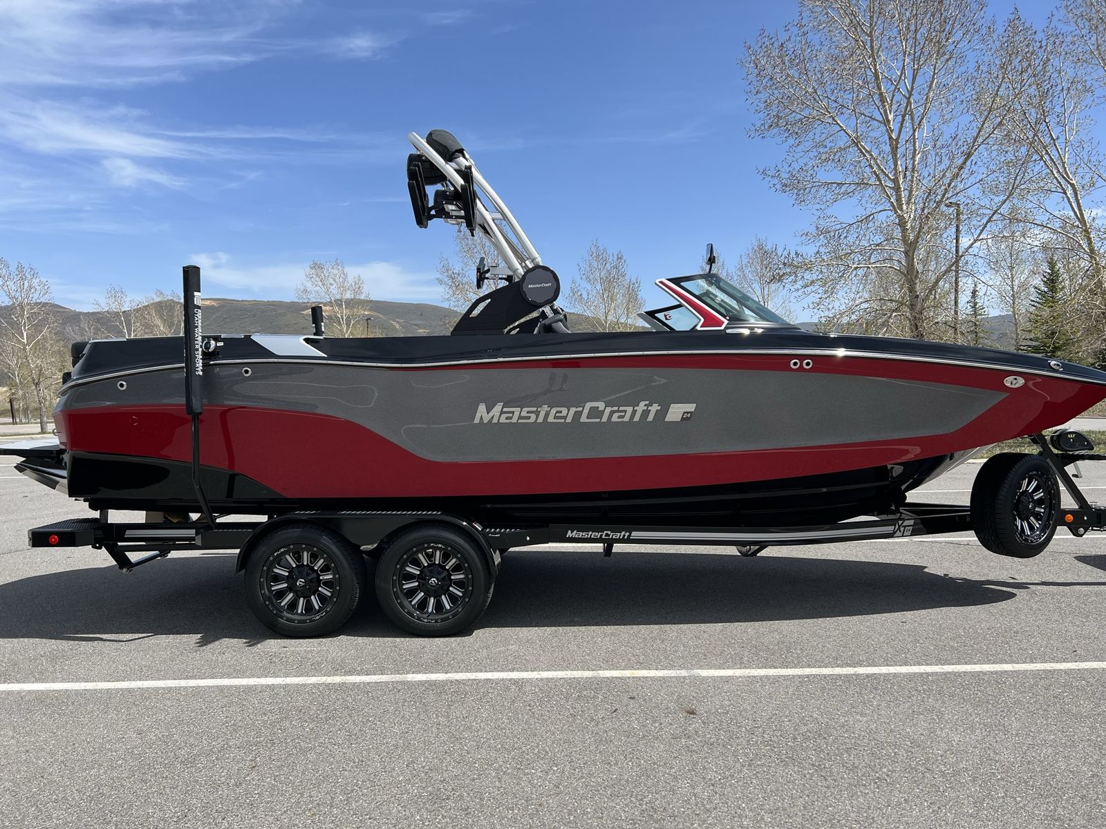 2022 Mastercraft XT24