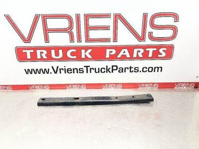 Peterbilt 389 Bracket