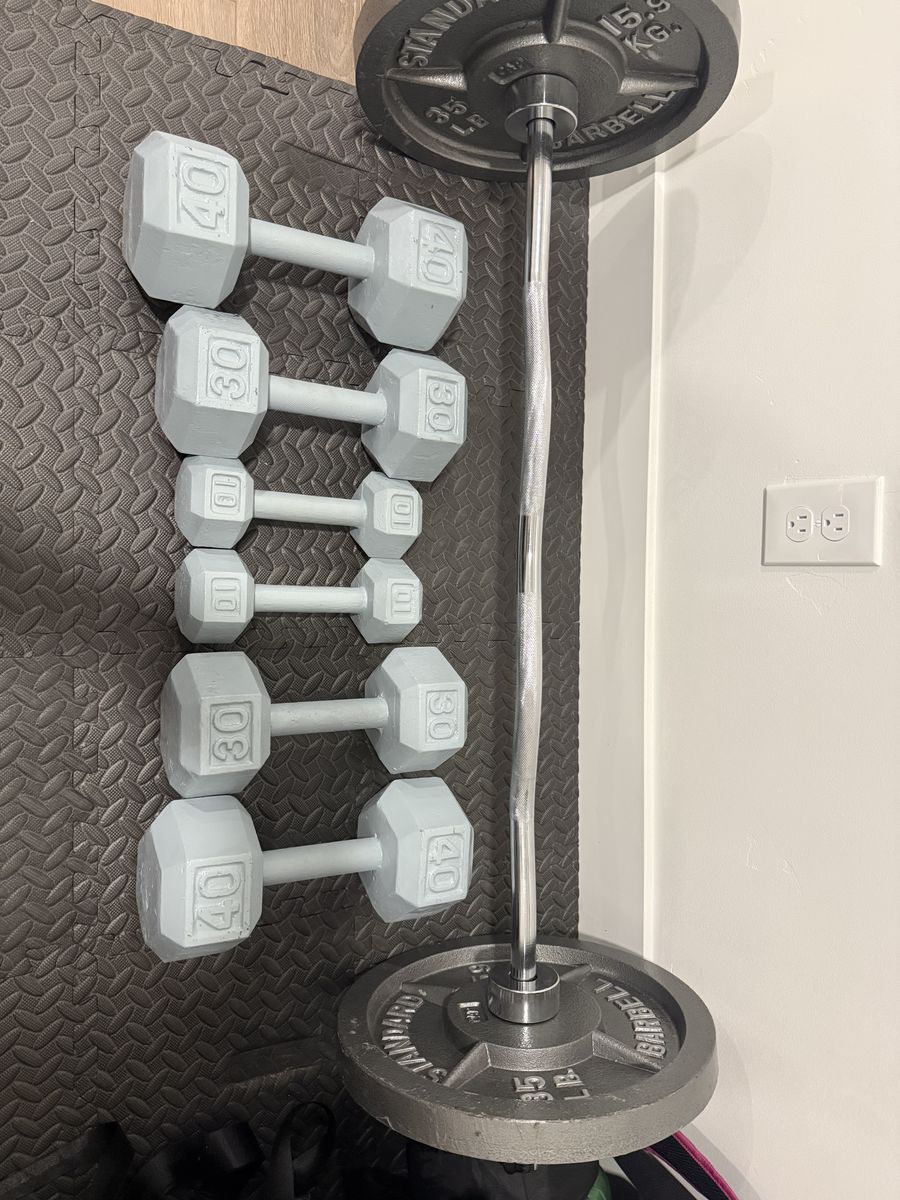 Home gym and weight set