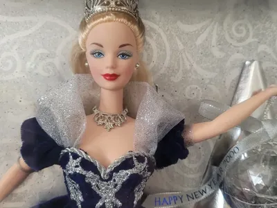 1999 Millenium Princess Barbie Doll Special Edition Matel 24154