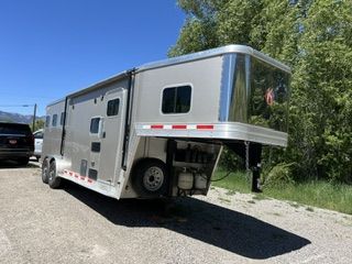 2016 Kiefer 3 Horse LQ