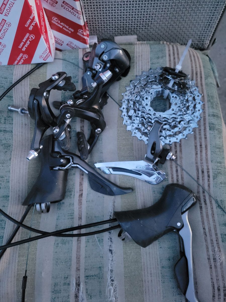 Shimano Claris groupset 8 speed
