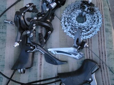 Shimano Claris groupset 8 speed