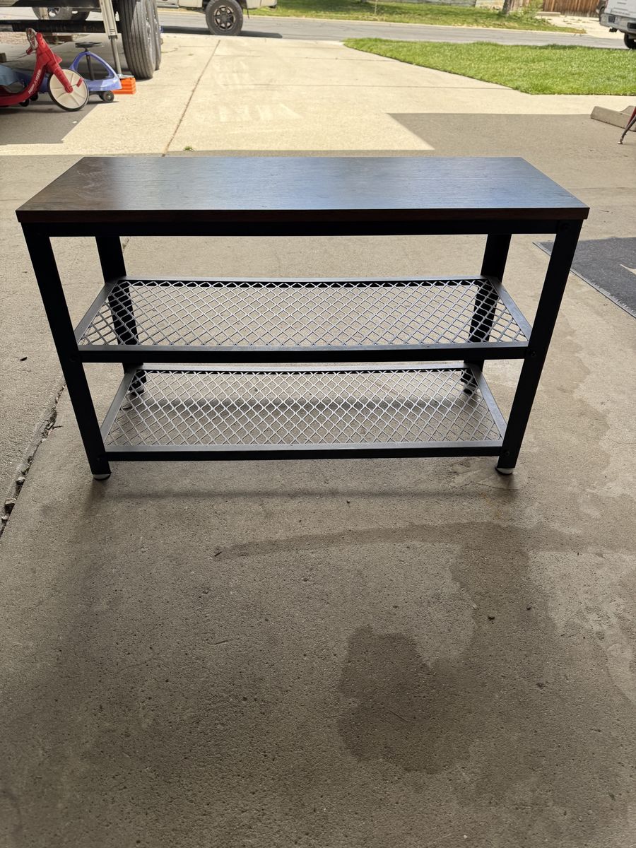 Shoe rack