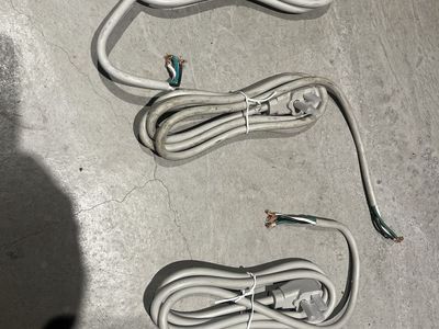6’ long pony tail electrical plug