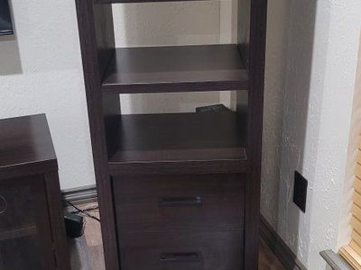 2 Bookcase's