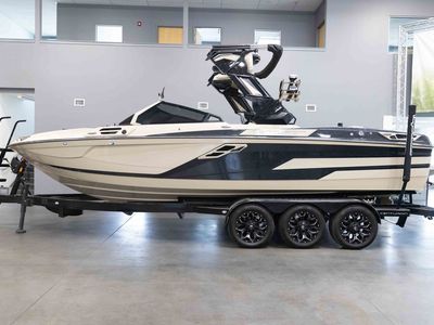 2025 Centurion RI245 Boats