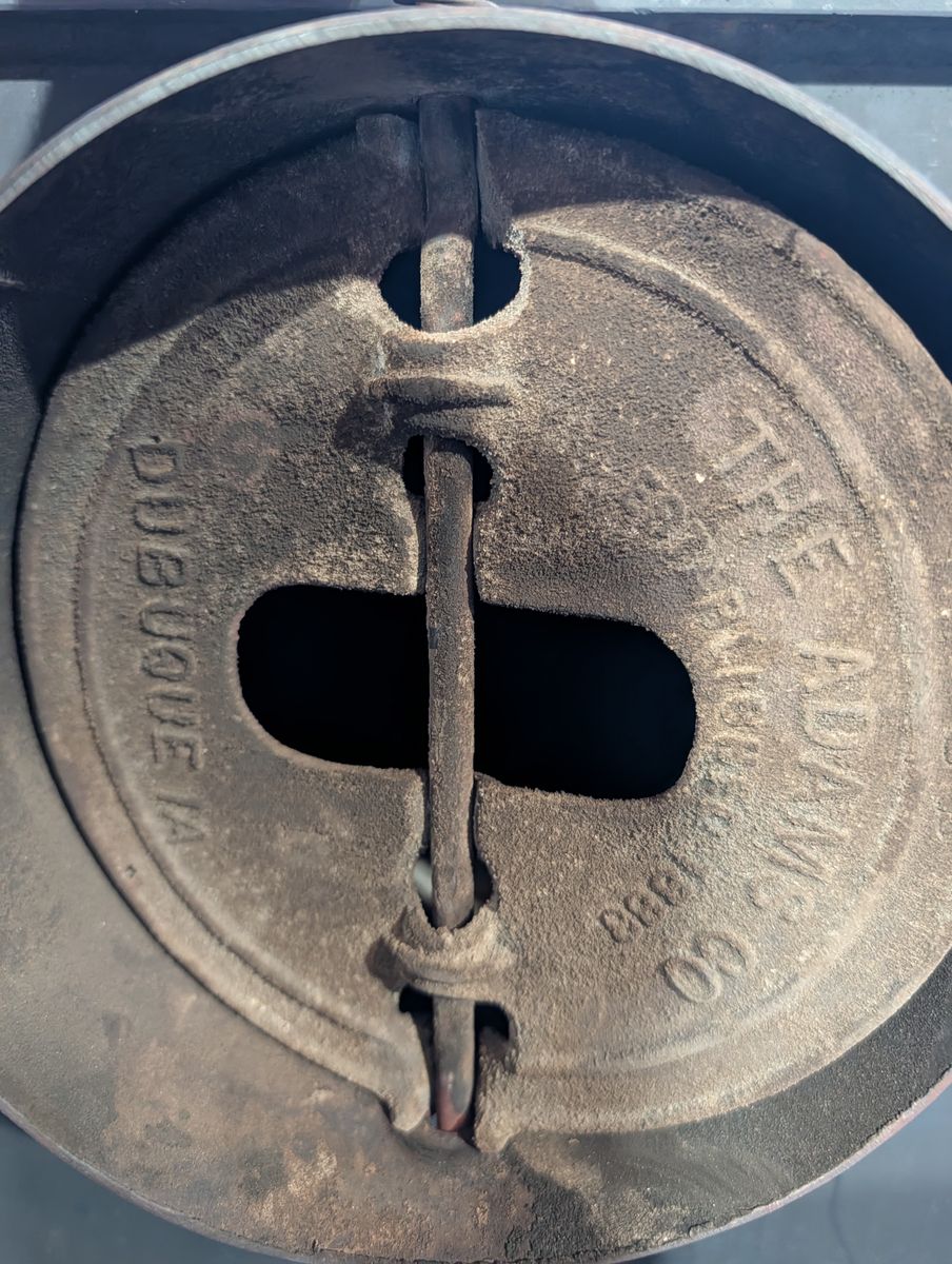 Main image 6