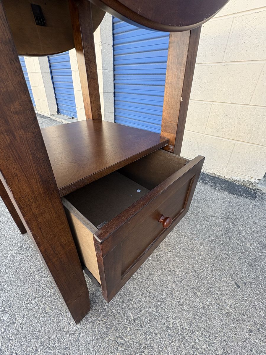 Main image 6